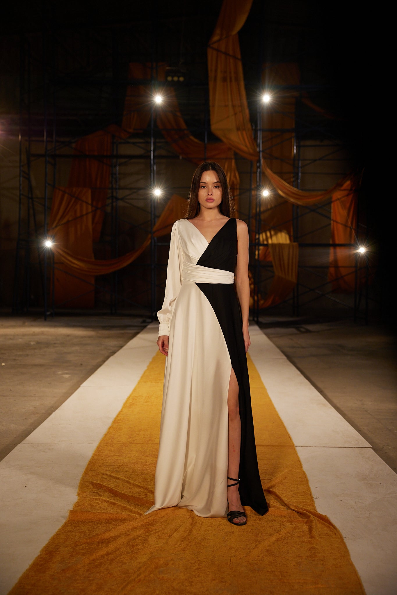 Runway Look 51 in Black & White