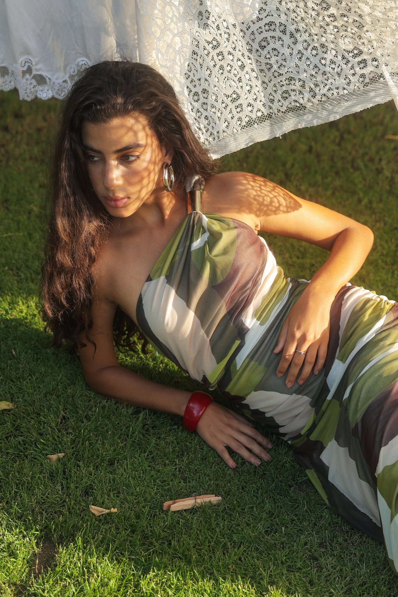 One shoulder Tulle dress in Green