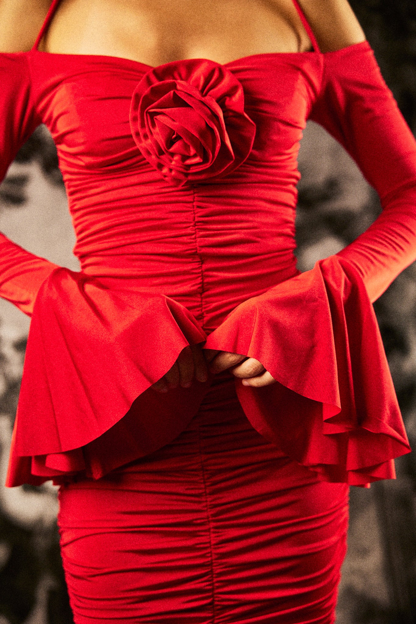 SHORT FLOWER DRESS IN RED