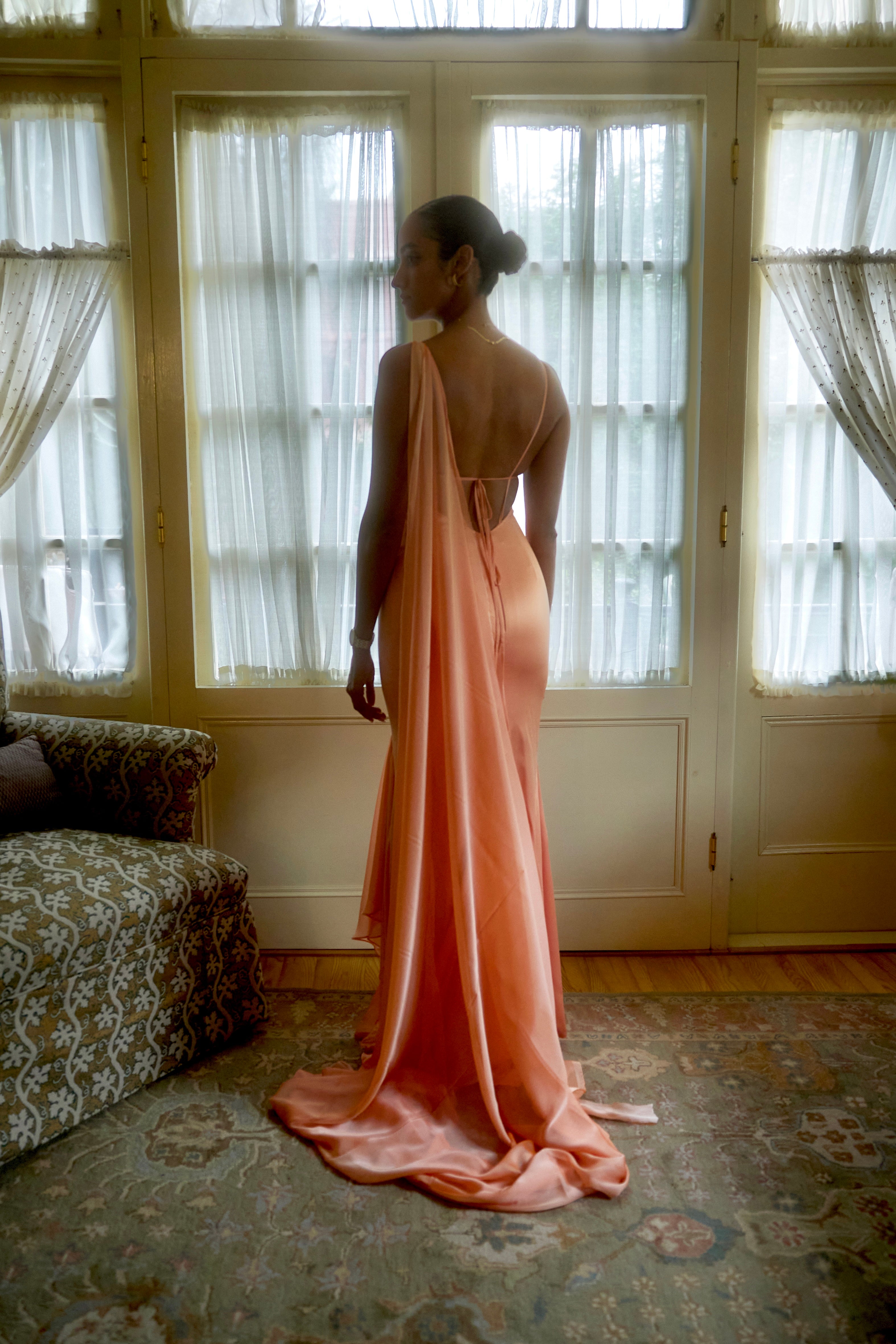 Haya in Orange
