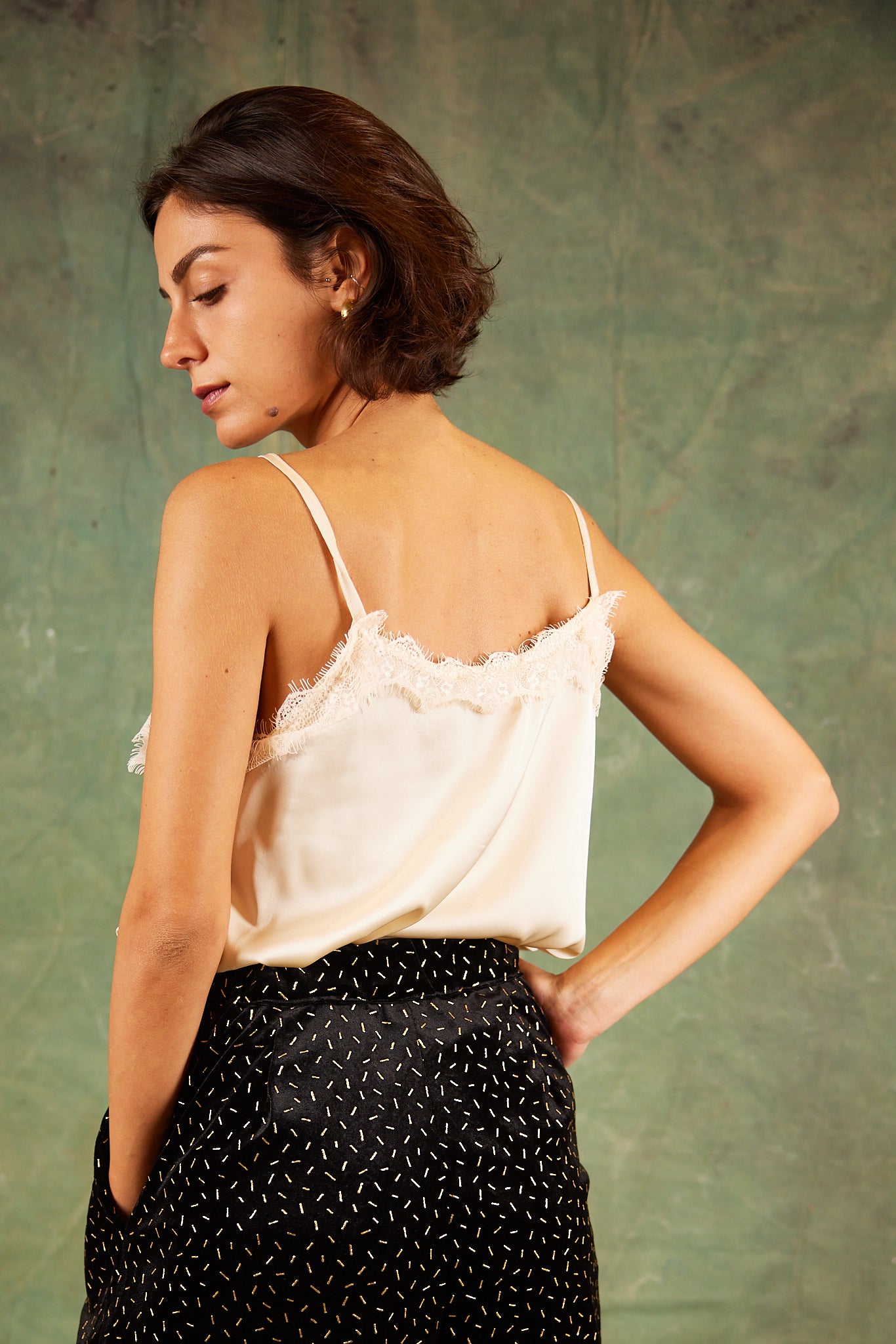 DRESS ME UP TOP IN CREME
