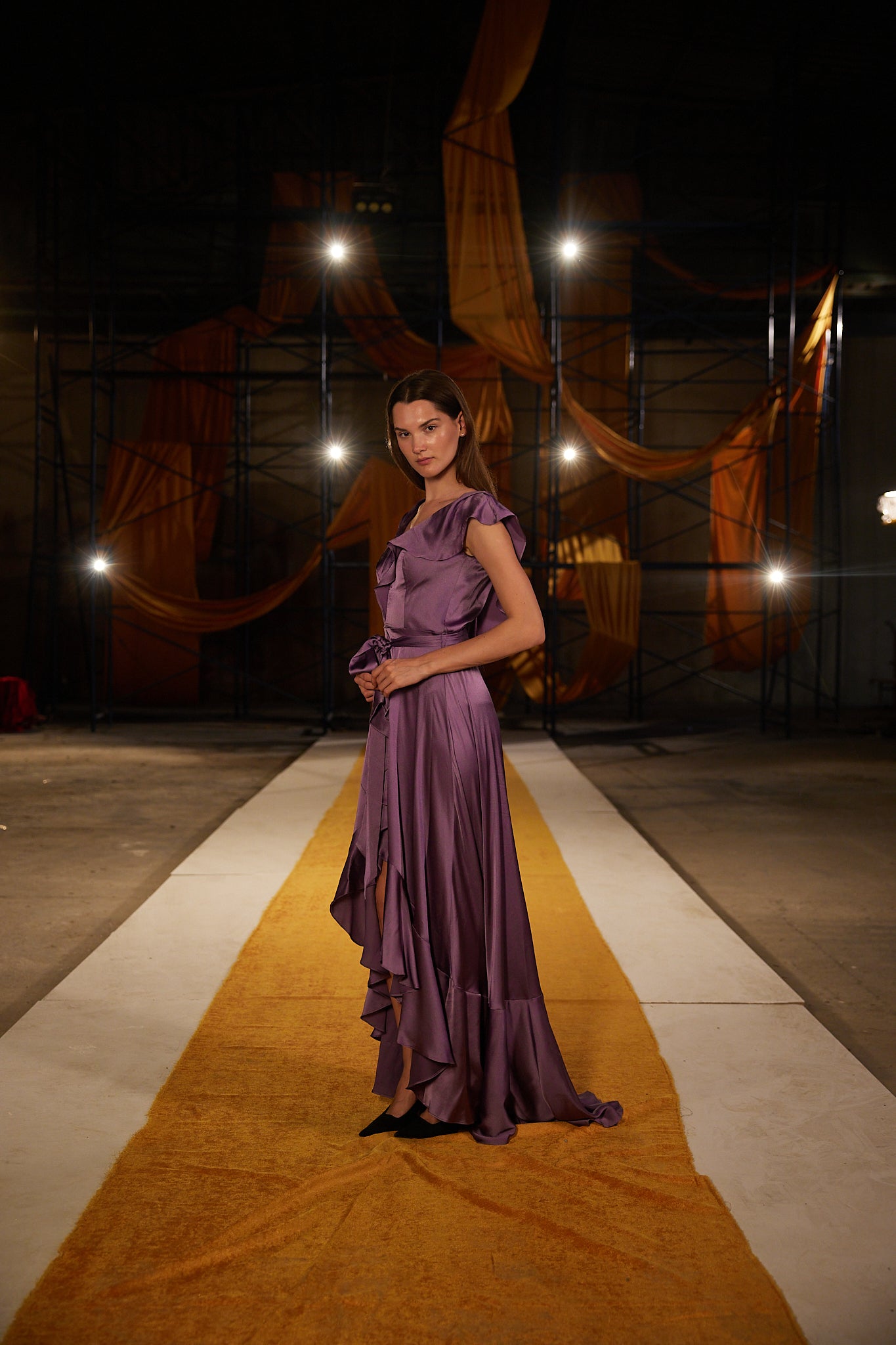 Runway Look 25 in Lilac