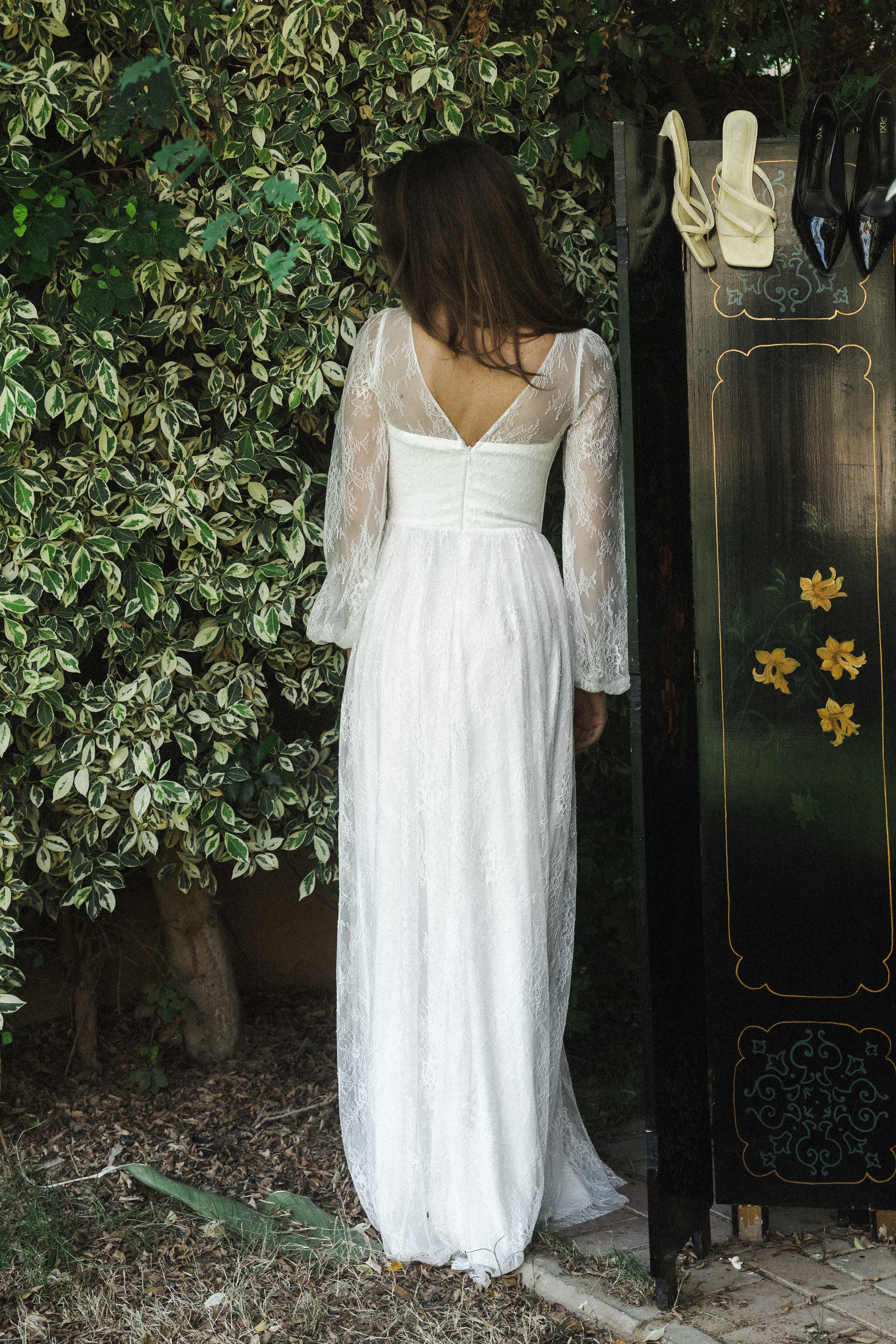 Long Sleeve Corset Dantelle With Slit in White