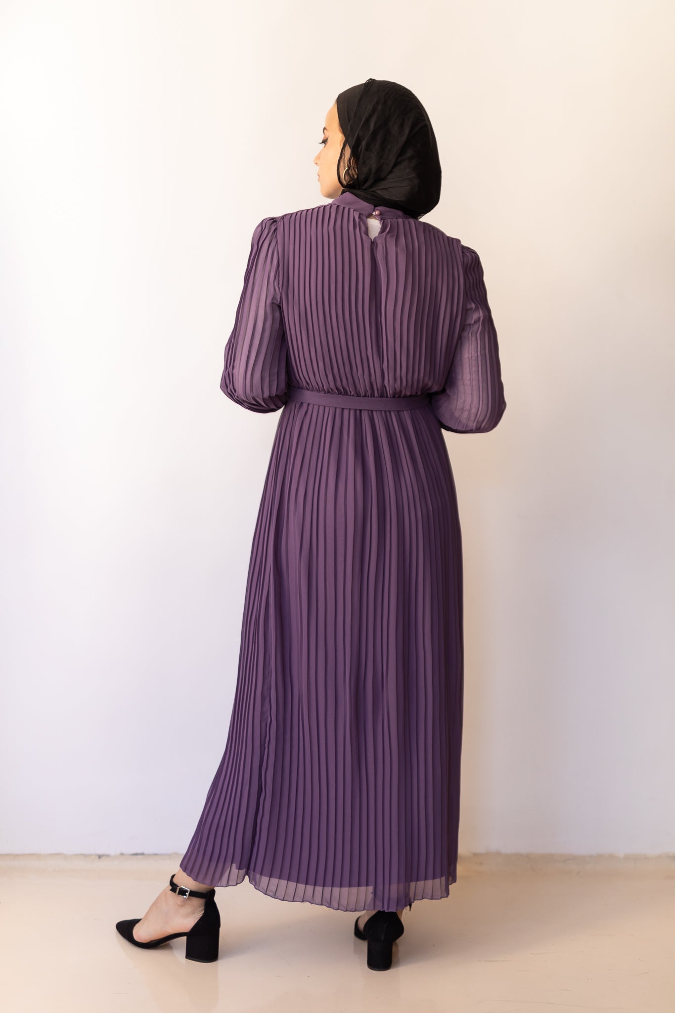 Chiffon Dress with belt in Purple