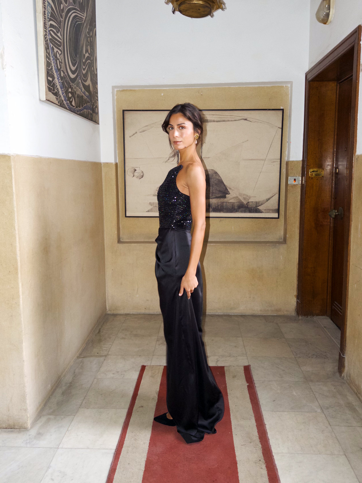 Sleeveless Sequin & Satin Dress in black