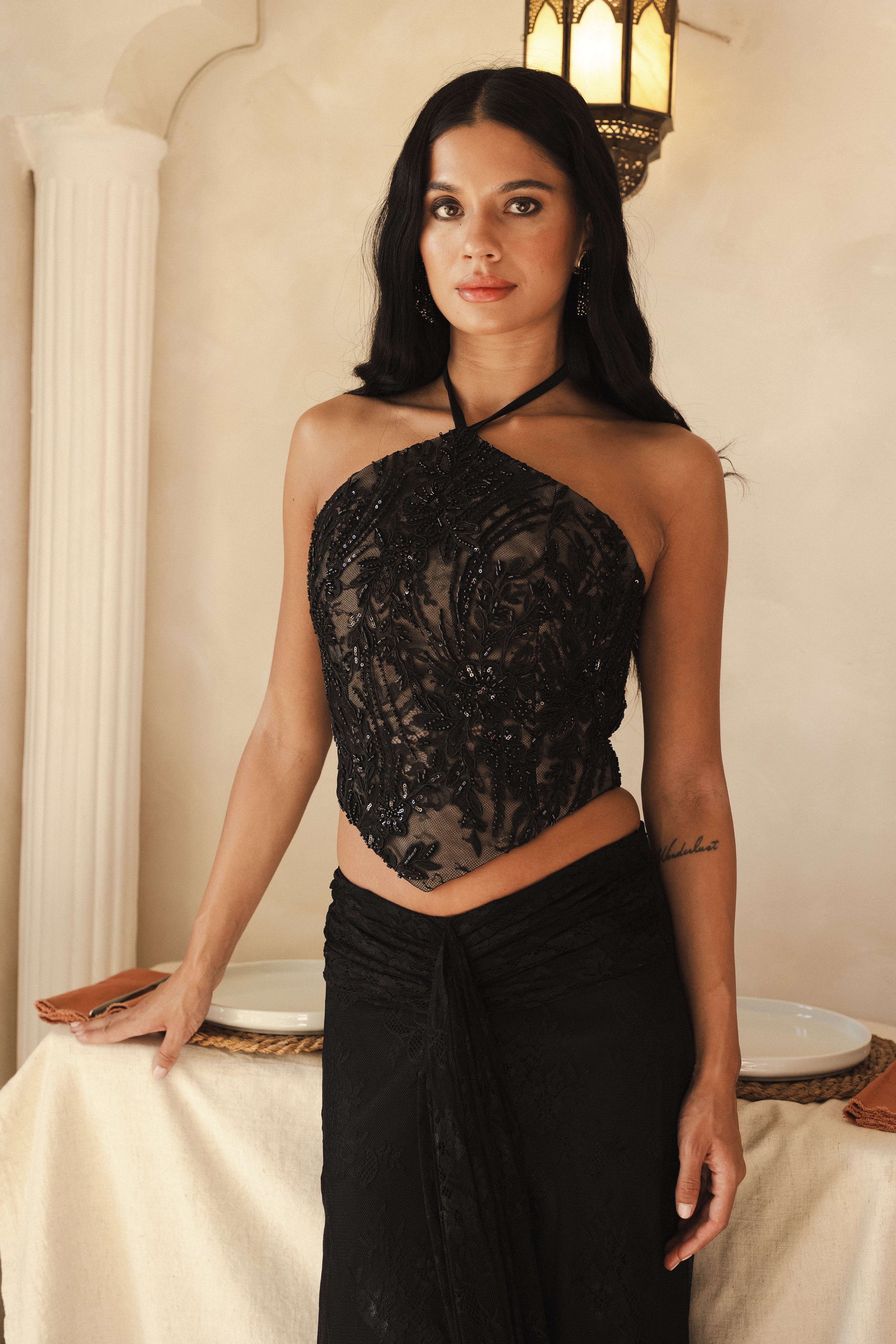 flowy set in black