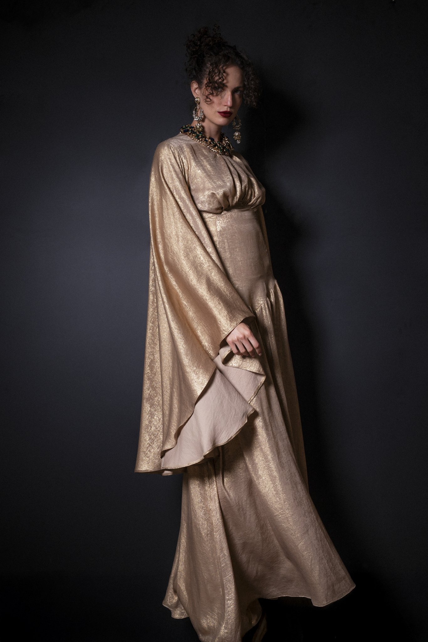 Royal Shimmers in Gold