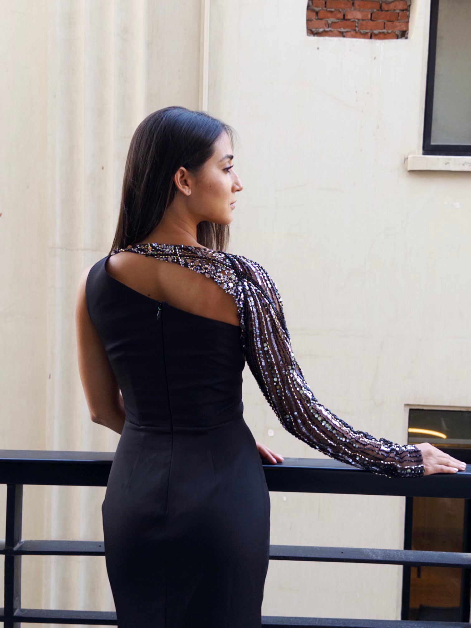 Serpentina in Black
