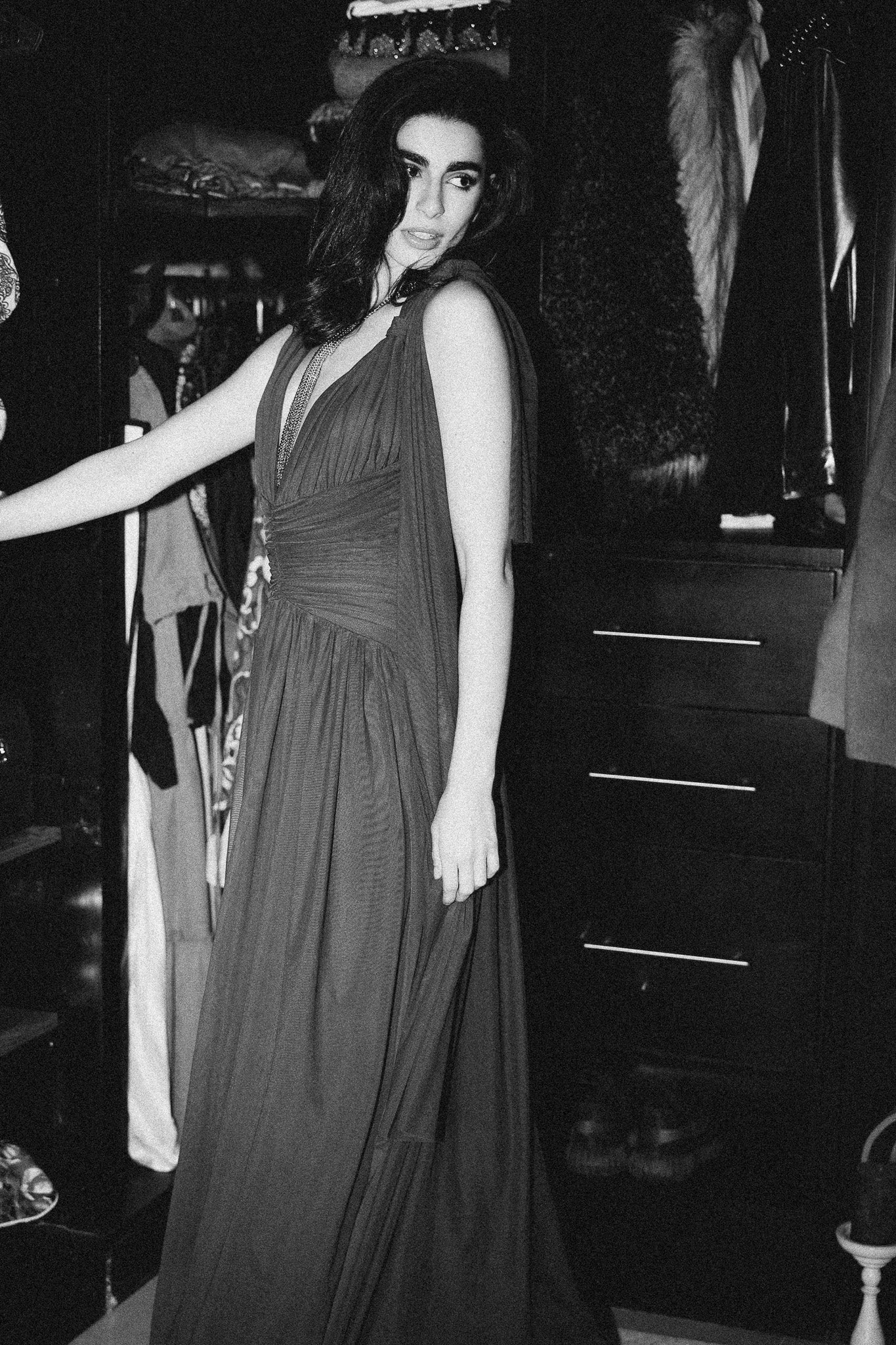 Backless tulle long dress in burgundy