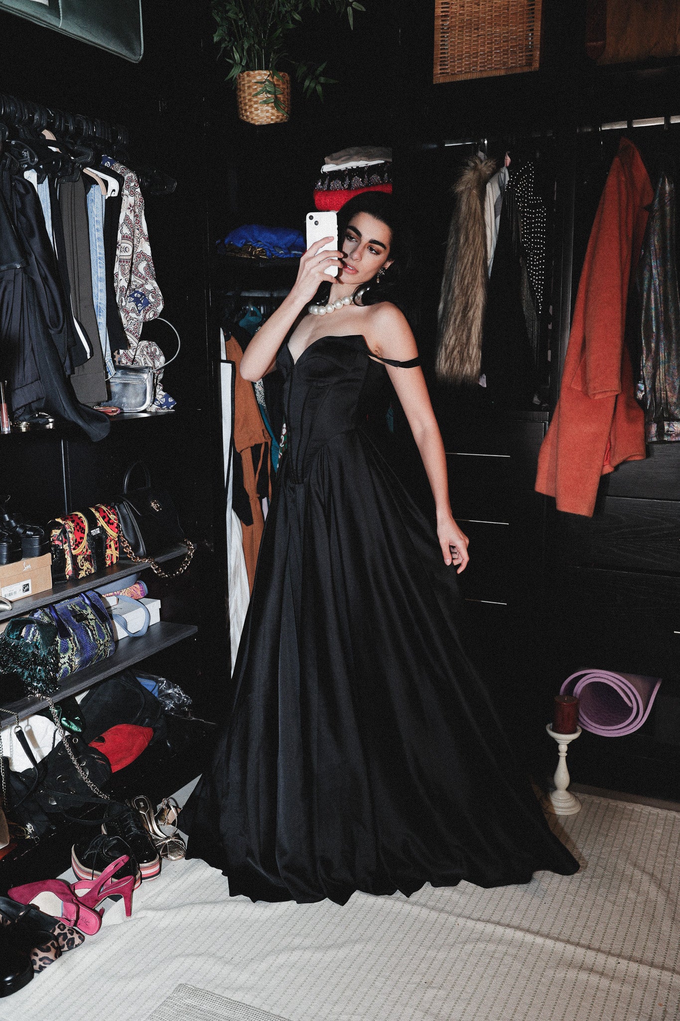 Corset satin long dress in black