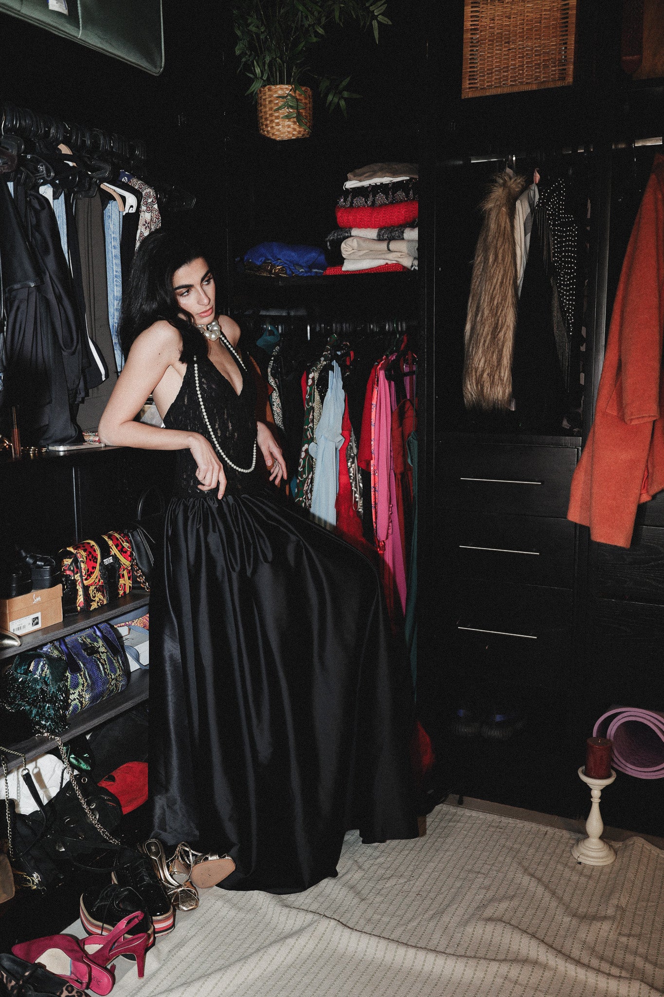 Halter neck long dress in black