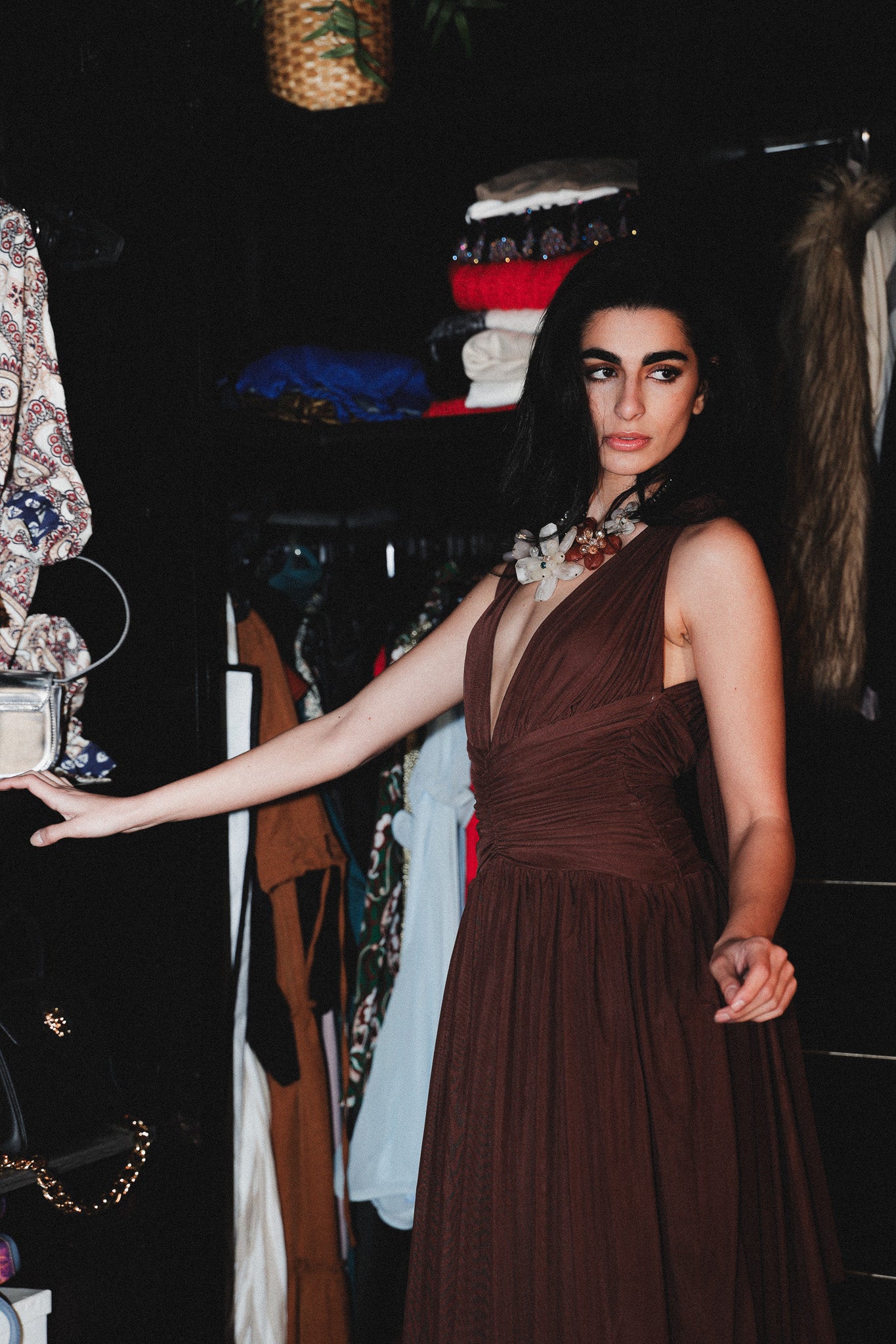 Backless tulle long dress in brown