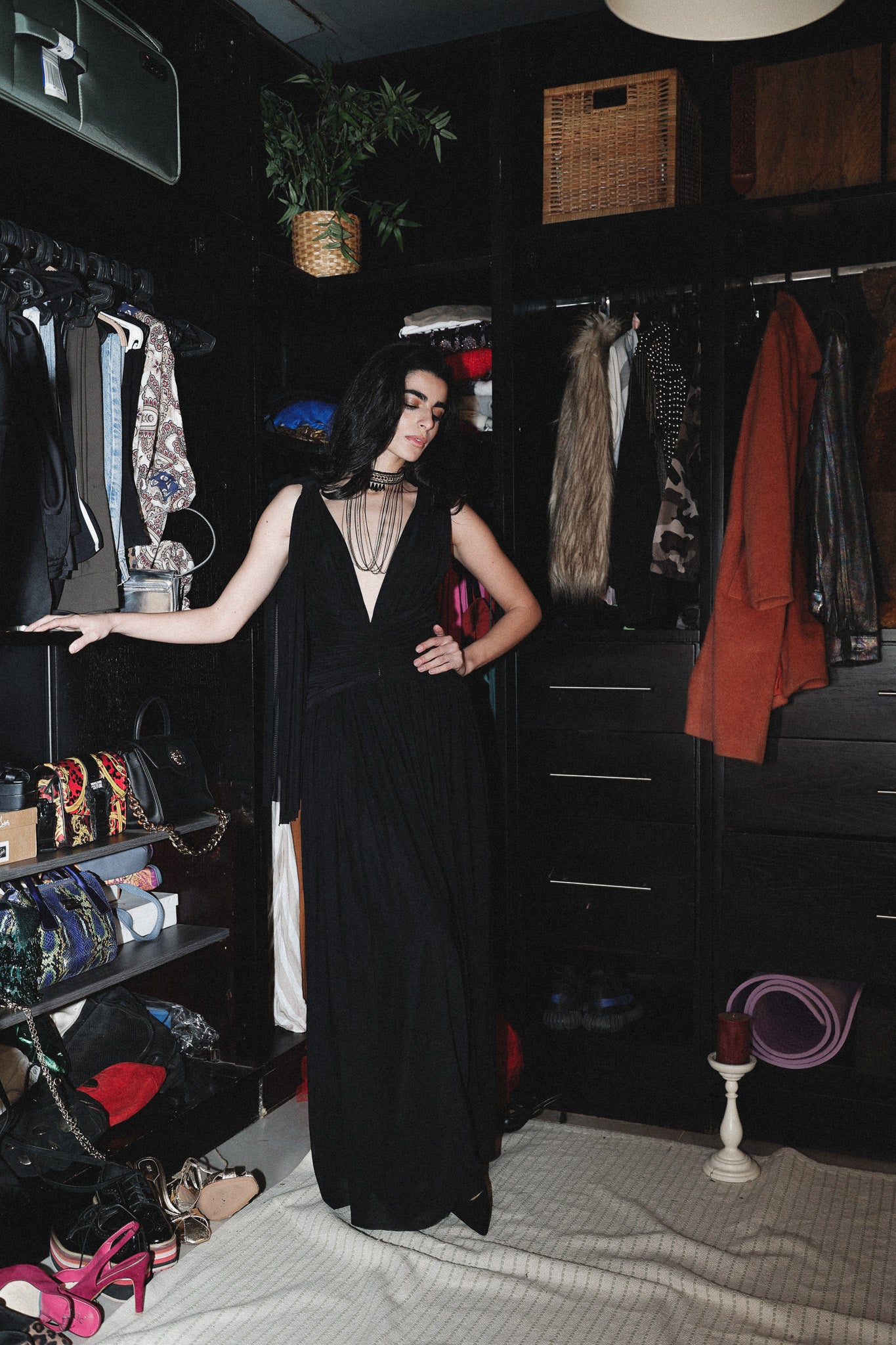 Backless tulle long dress in black