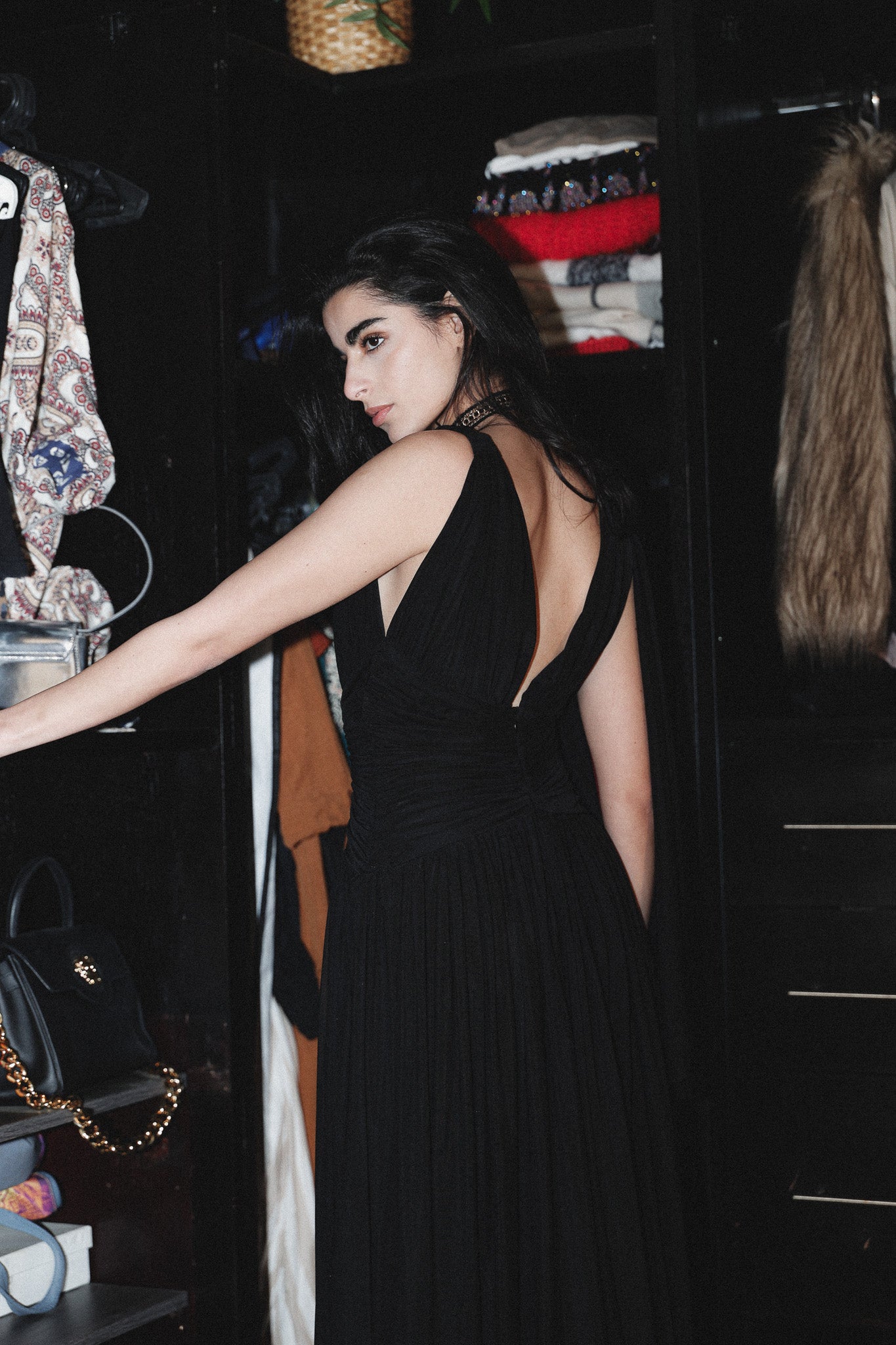 Backless tulle long dress in black