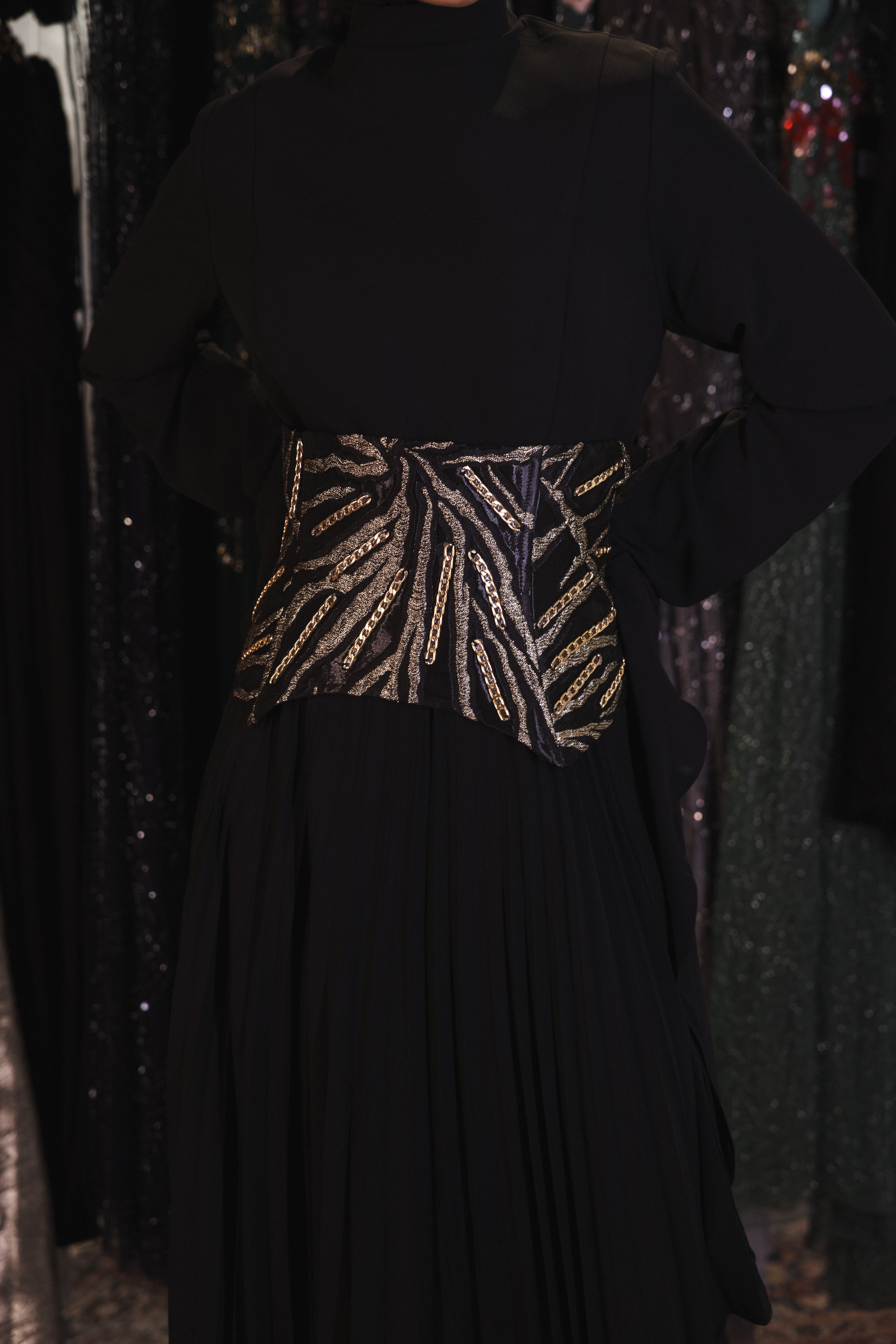 Plisse Long Sleeve With Corset In Black