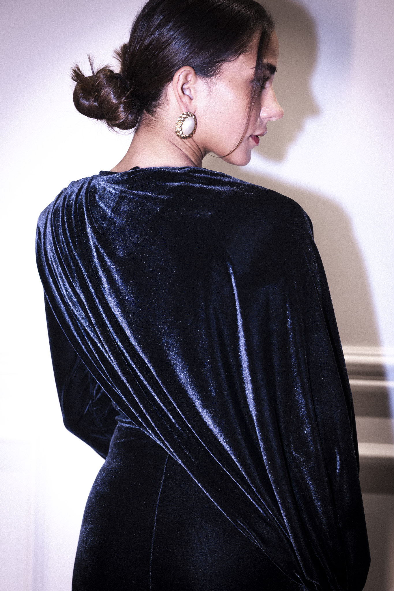 Velvet dress with draped sleeve in deep blue grey