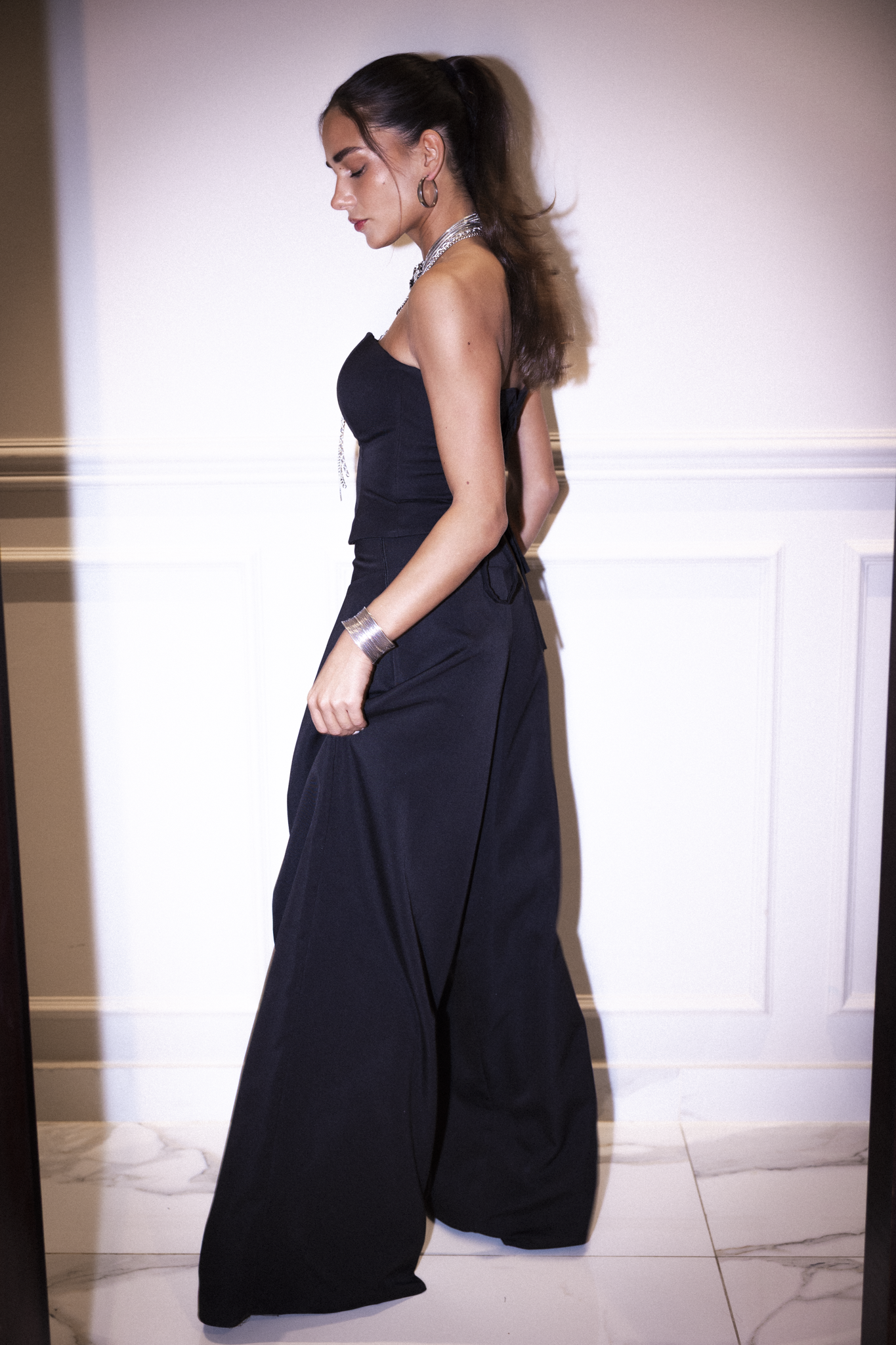 V wide leg suit pants in black