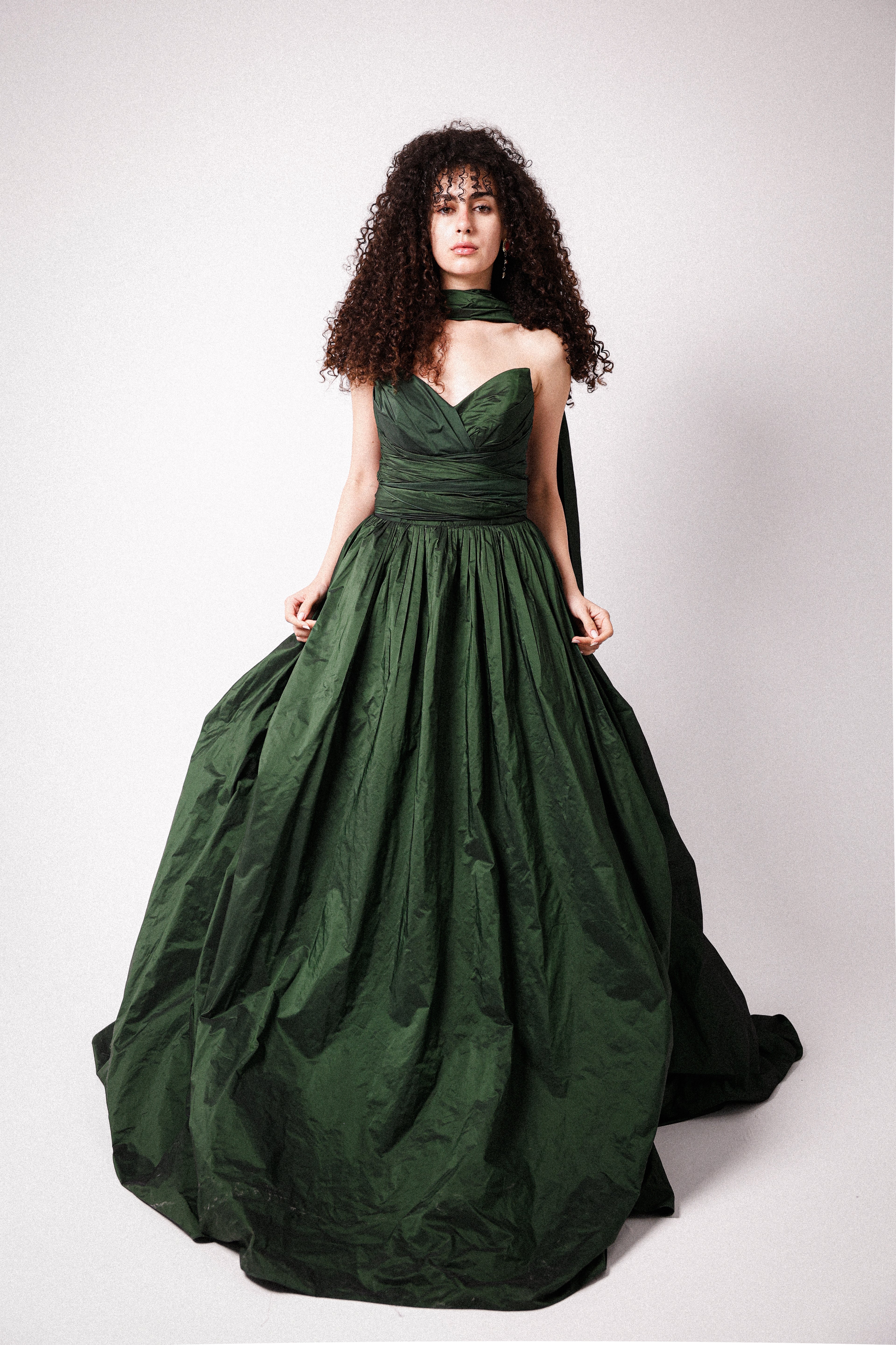 Puffy dress in dark green