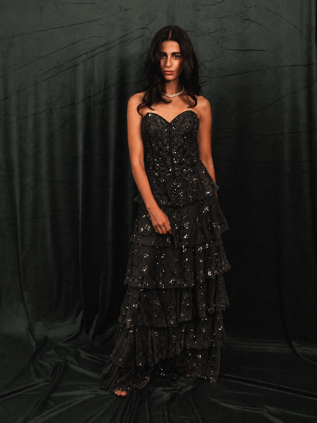 strapless ruffled long dress in black