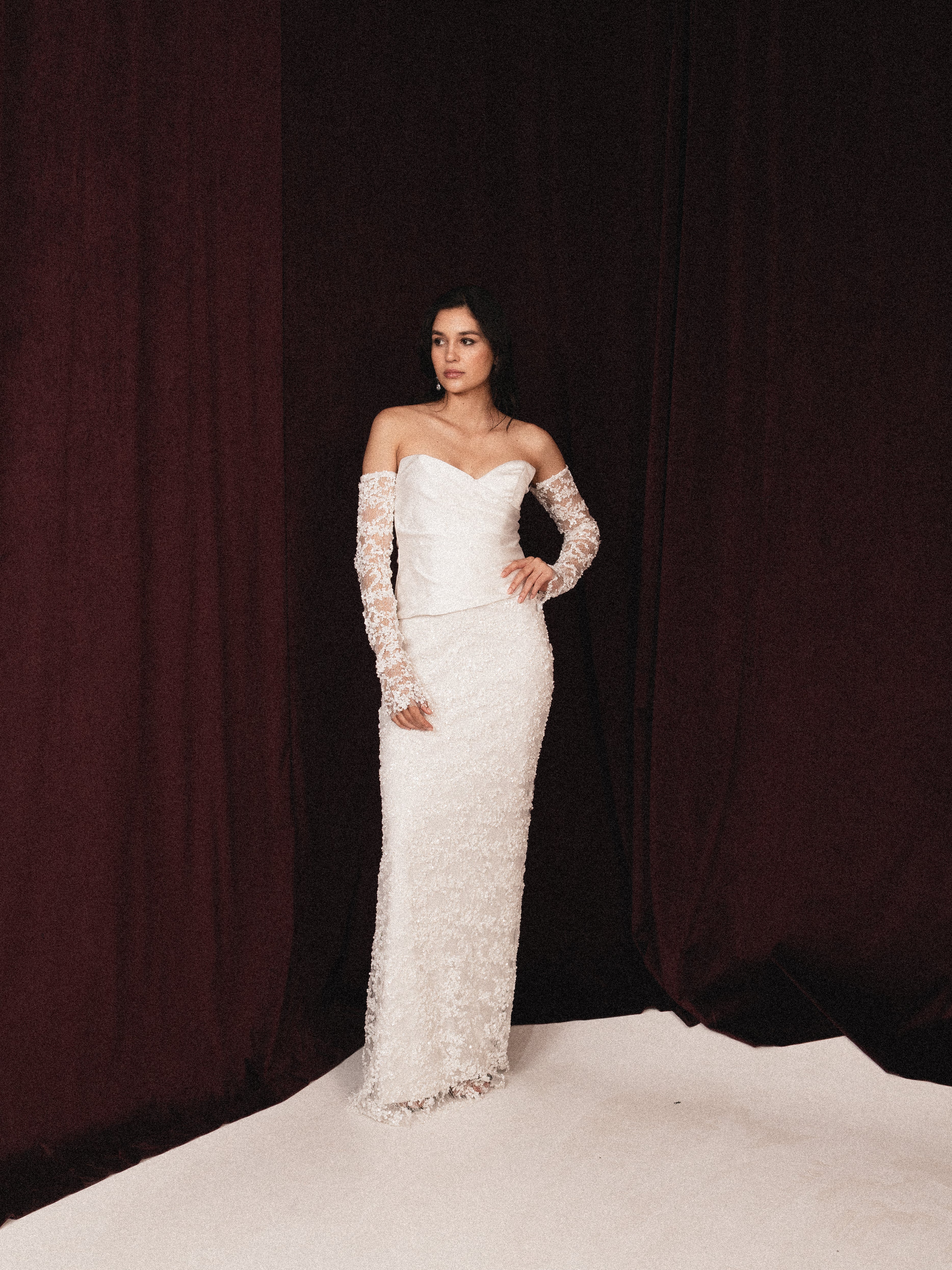 Strapless dress with draped corset in white