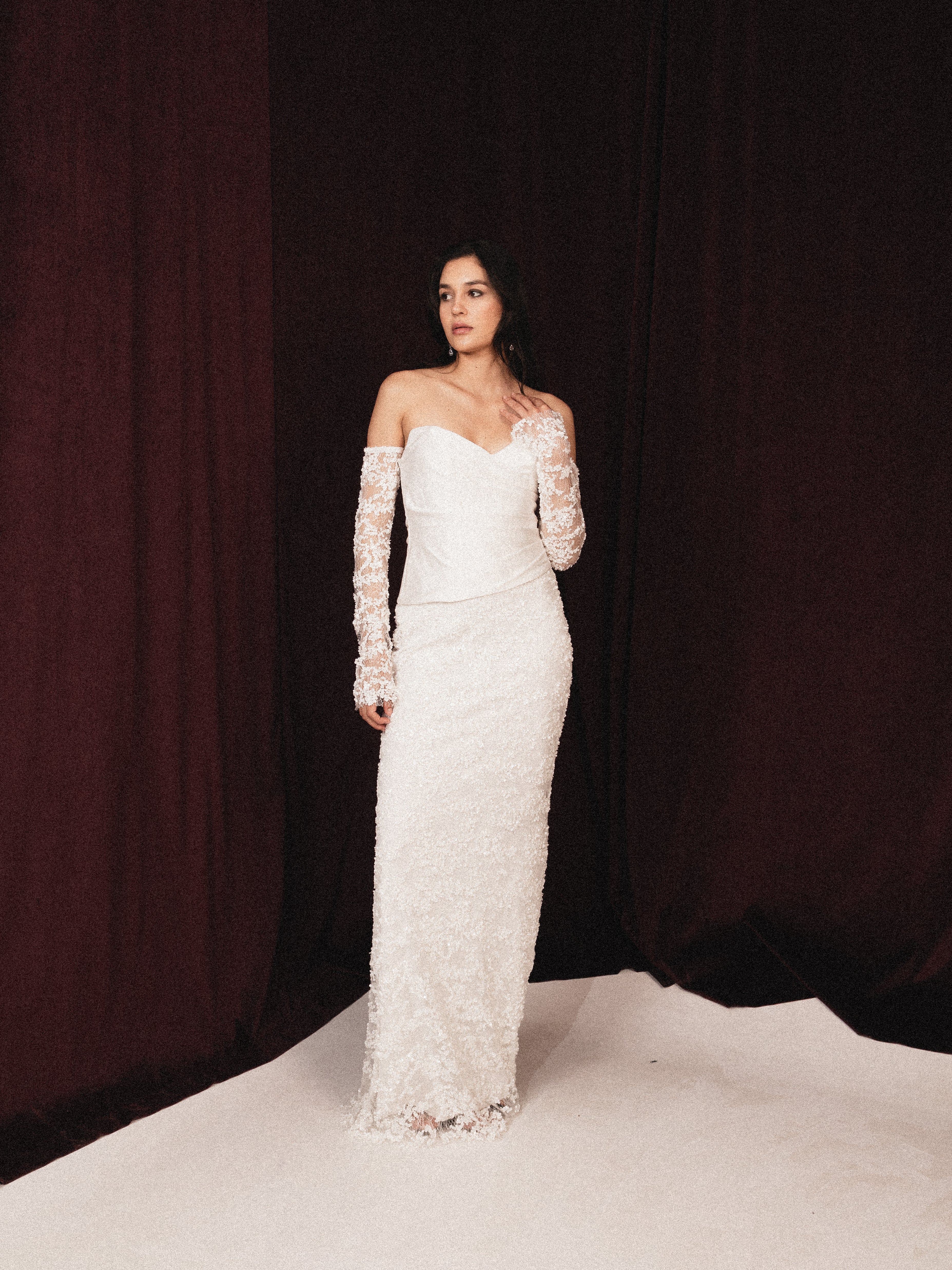 Strapless dress with draped corset in white