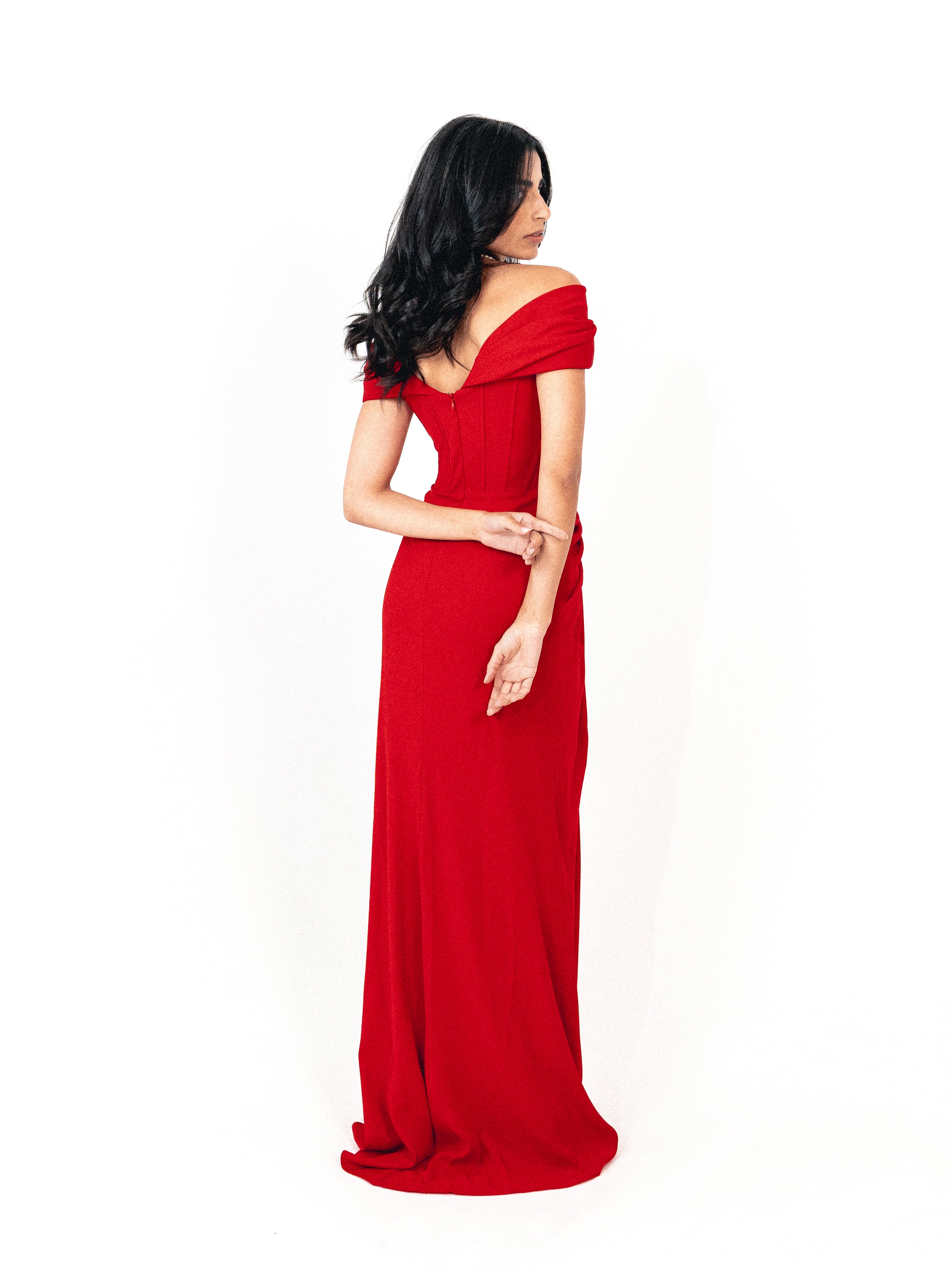 Off shoulder corset dress with slit in red