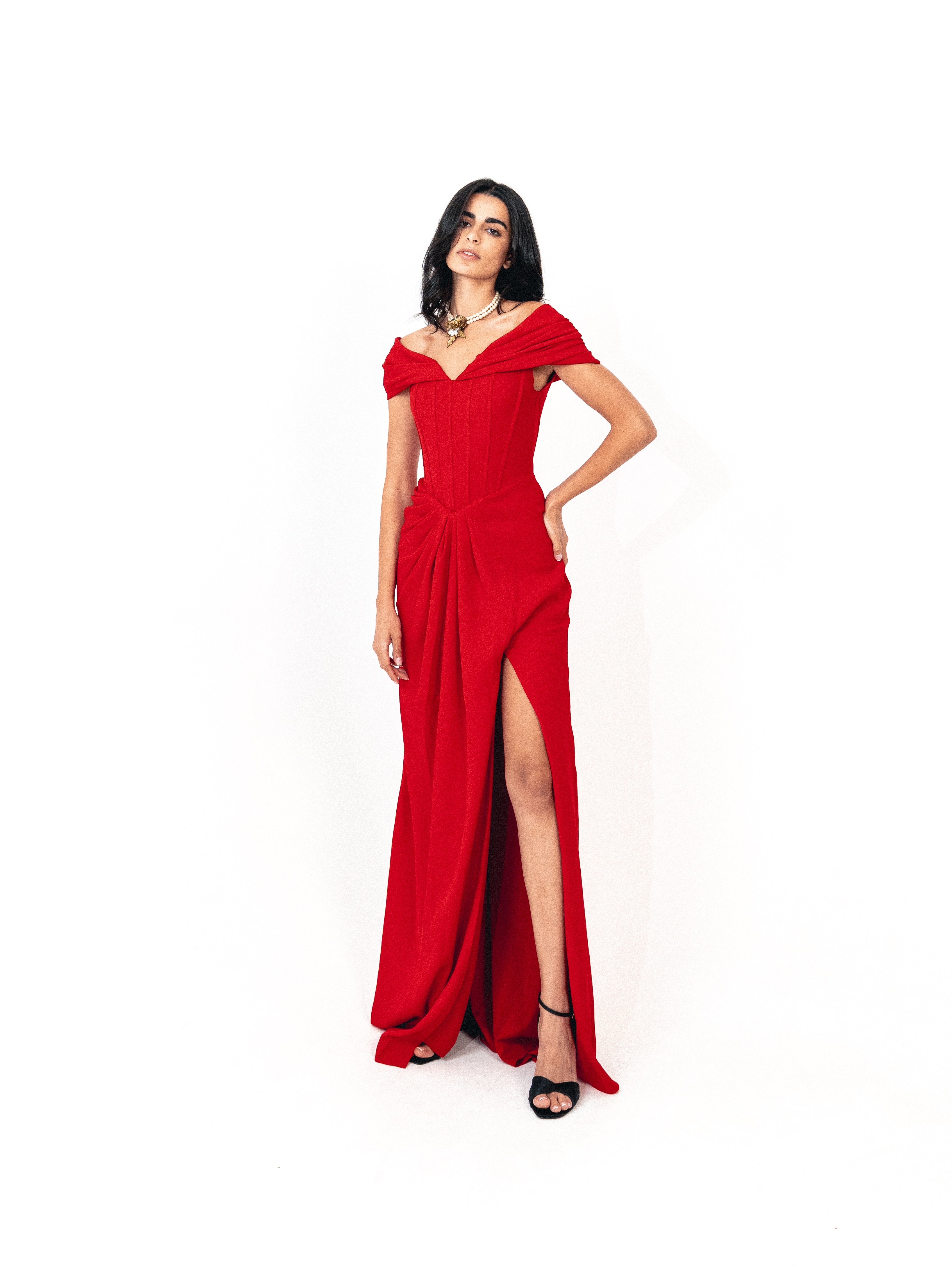 Off shoulder corset dress with slit in red