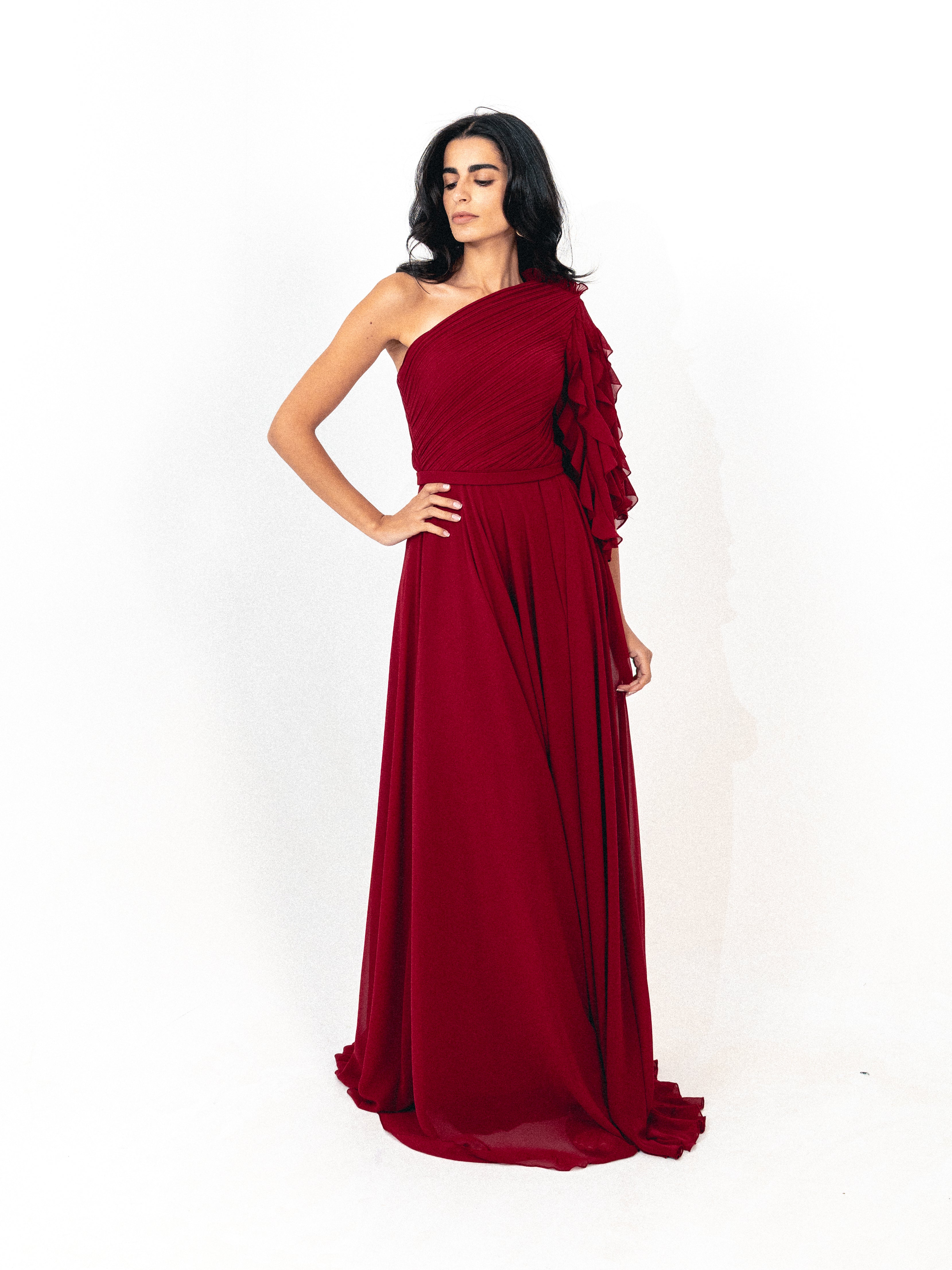 One shoulder chiffon dress with slit in burgundy