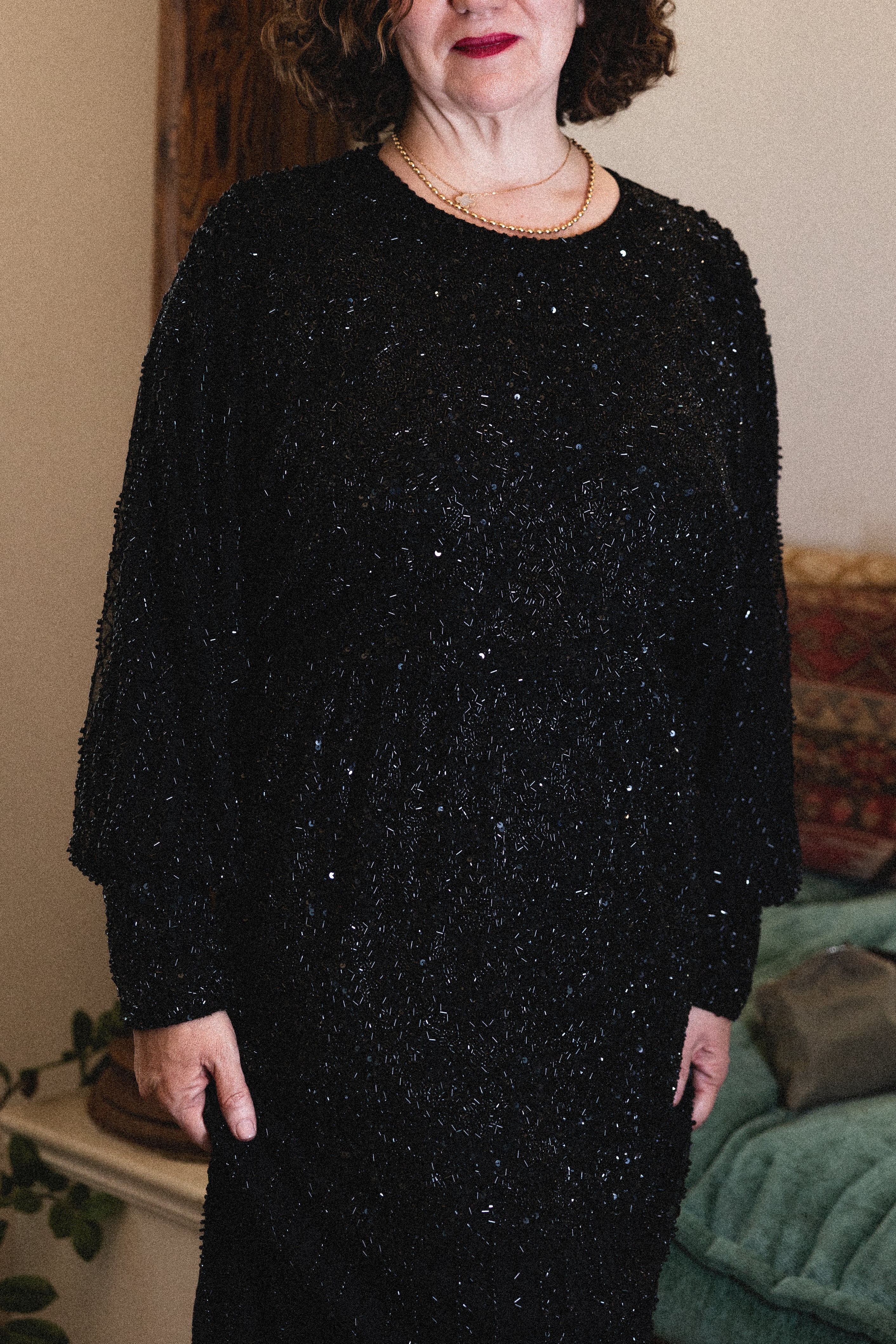 Beaded Modest in Black