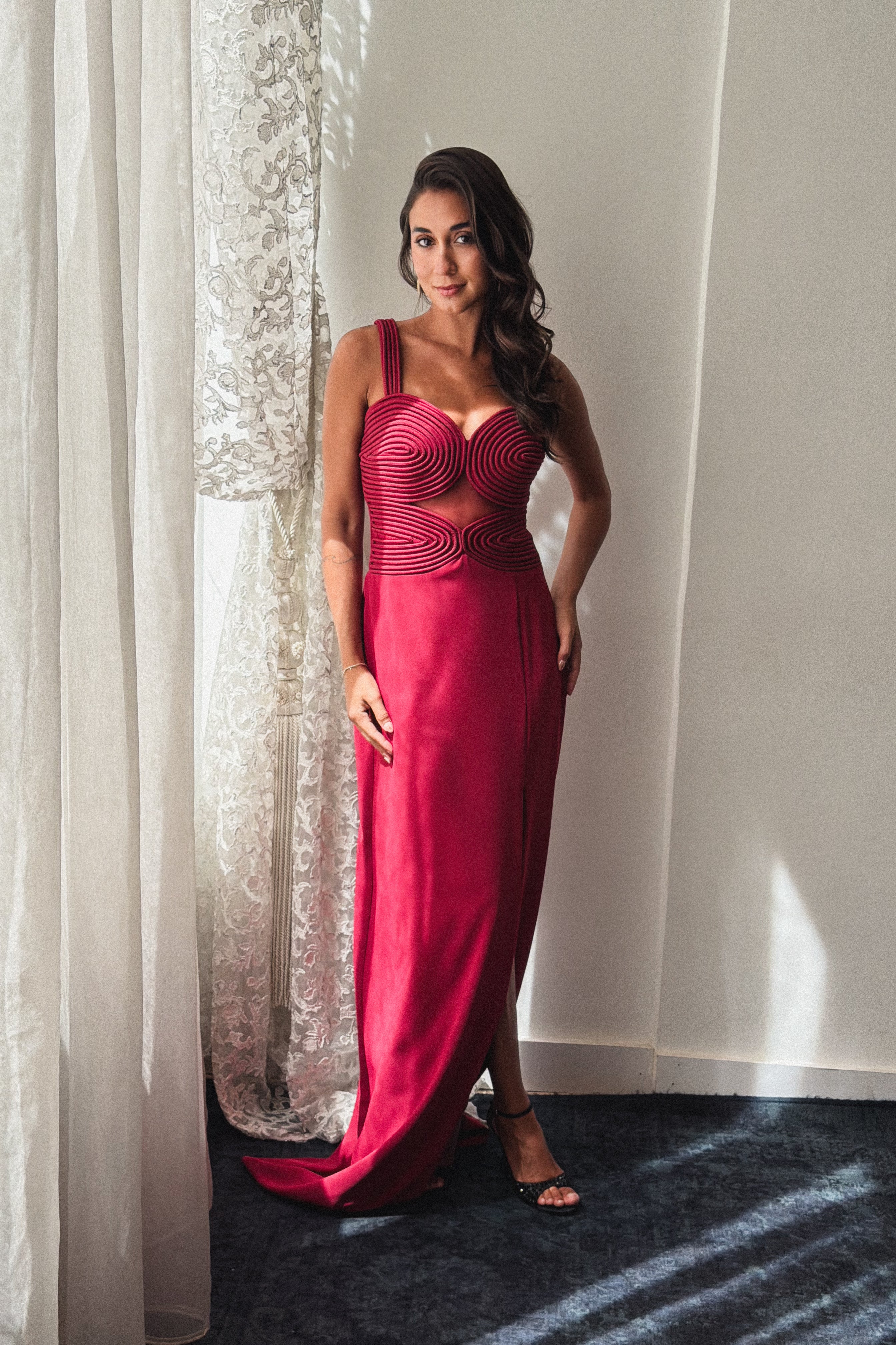 STRAP LONG DRESS IN BURGUNDY