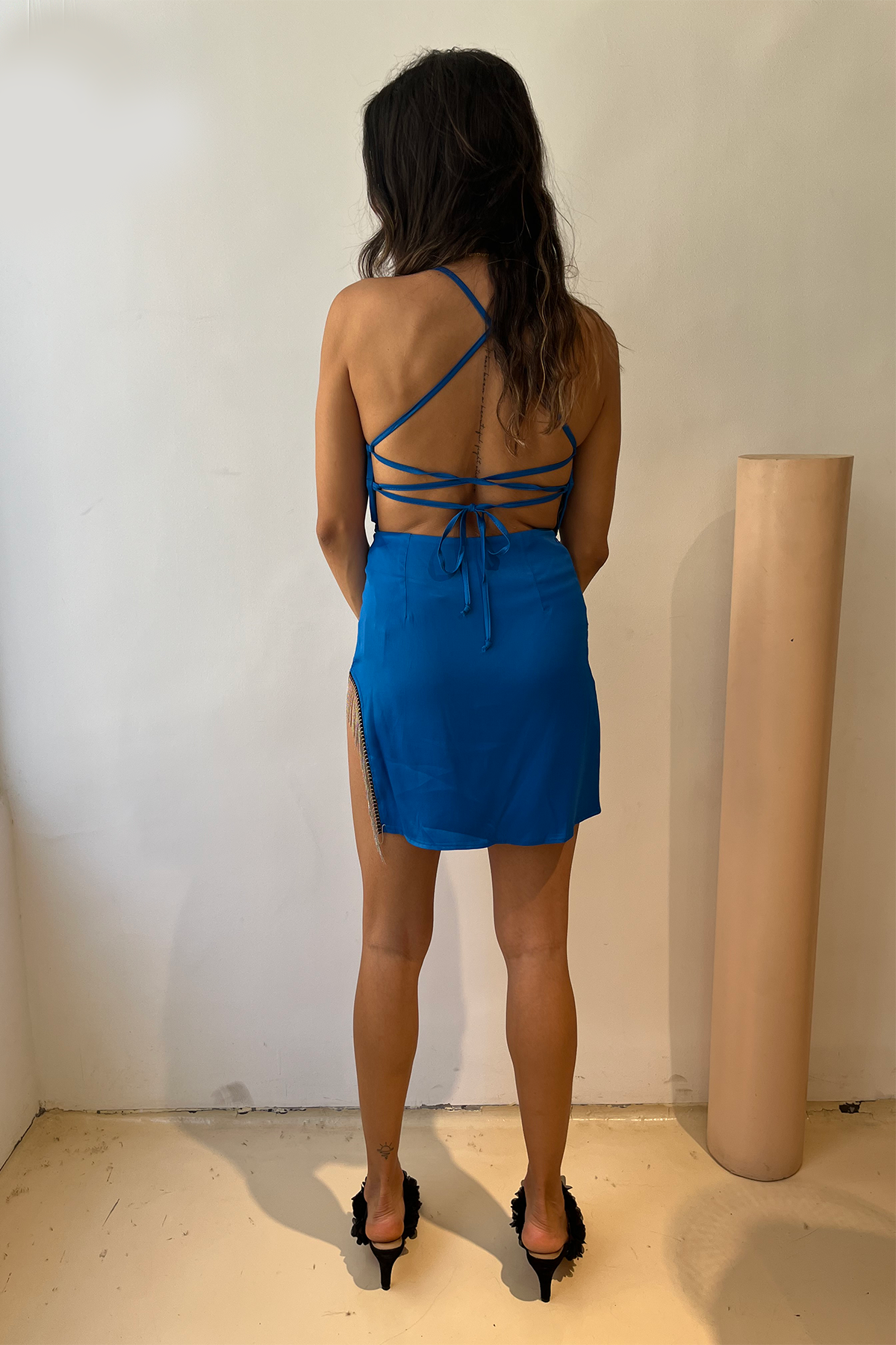 Short dress with side fringes in Blue