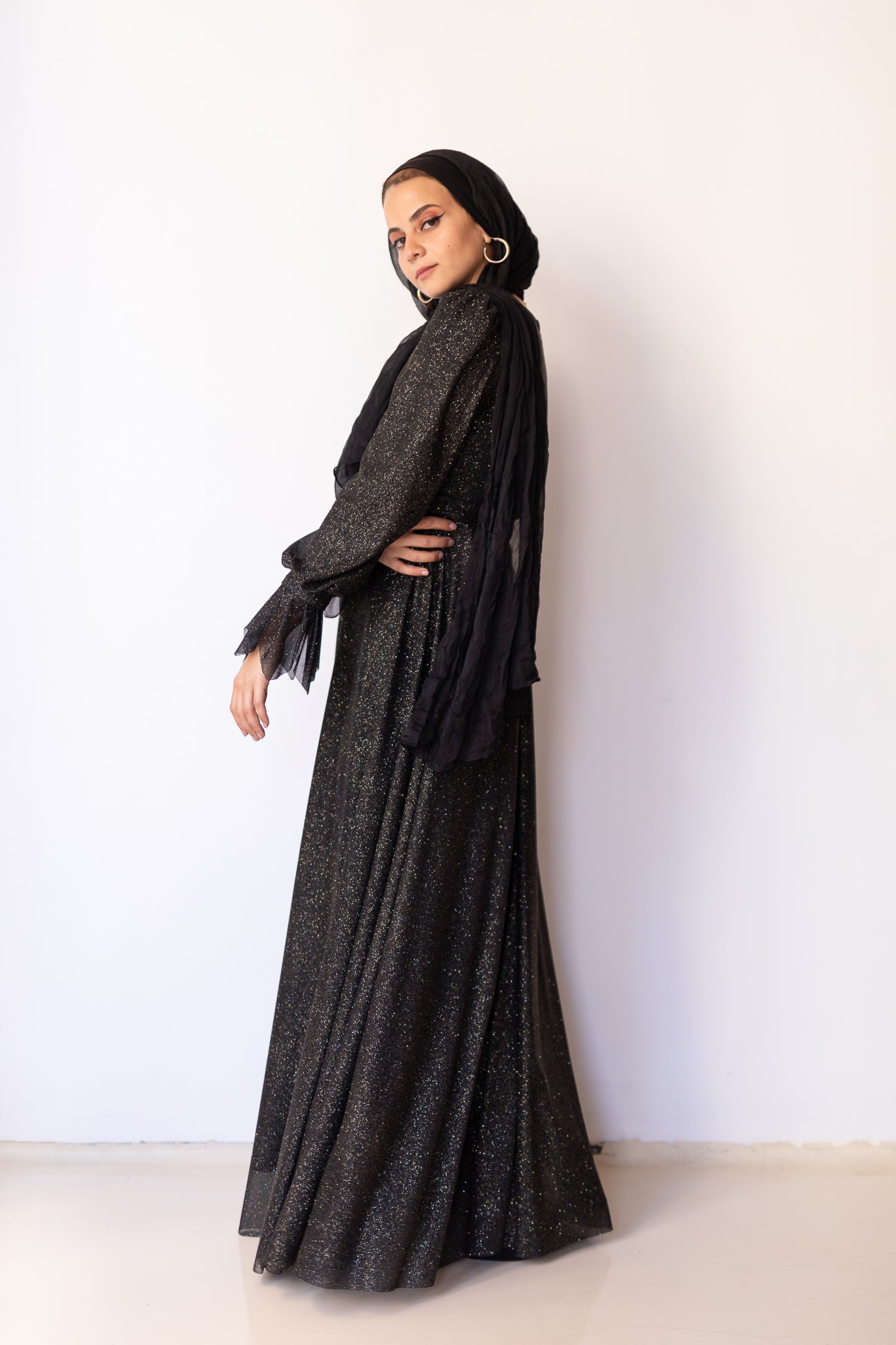 Tulle Long Dress in Shimmery black