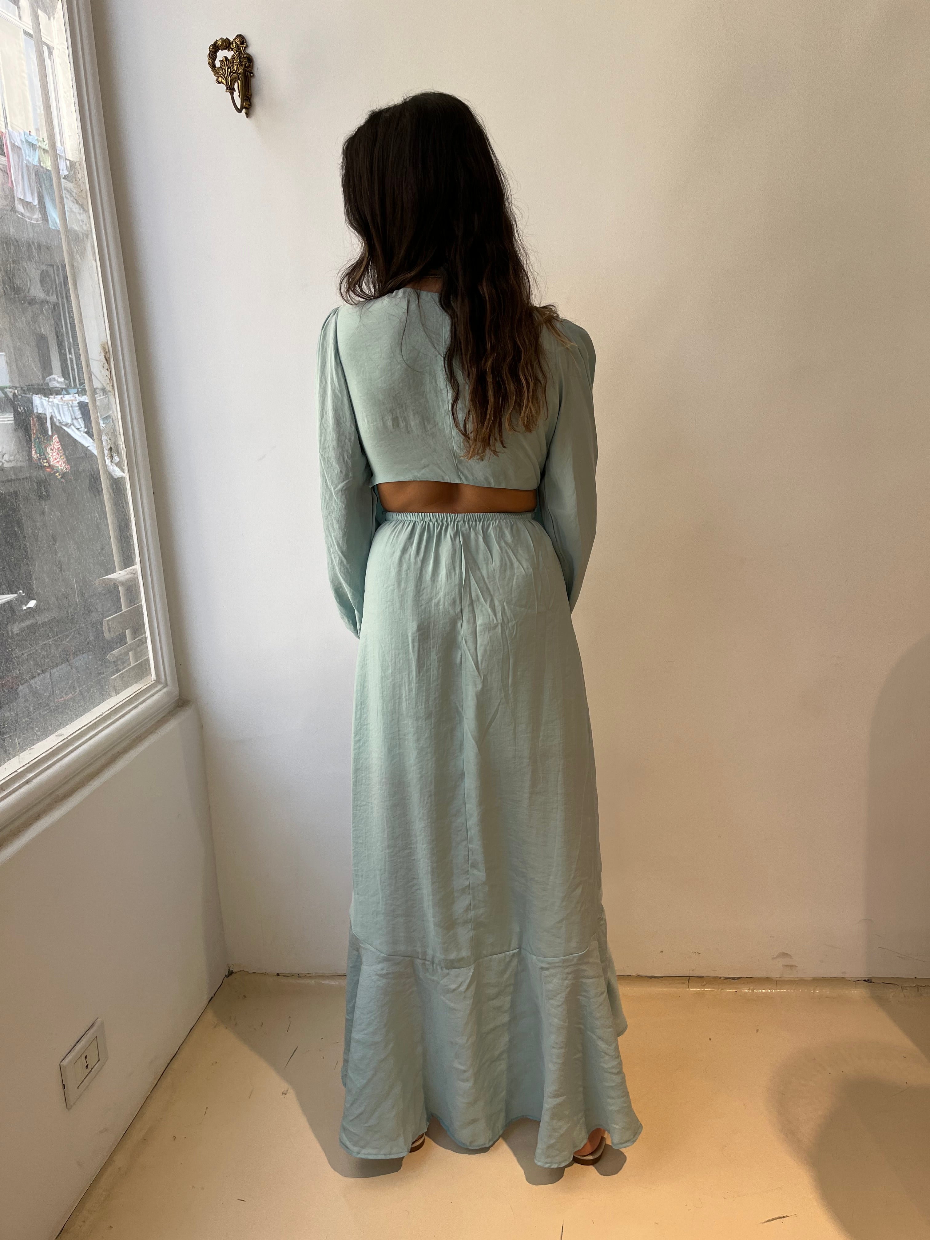 Long sleeve backless dress in Mint