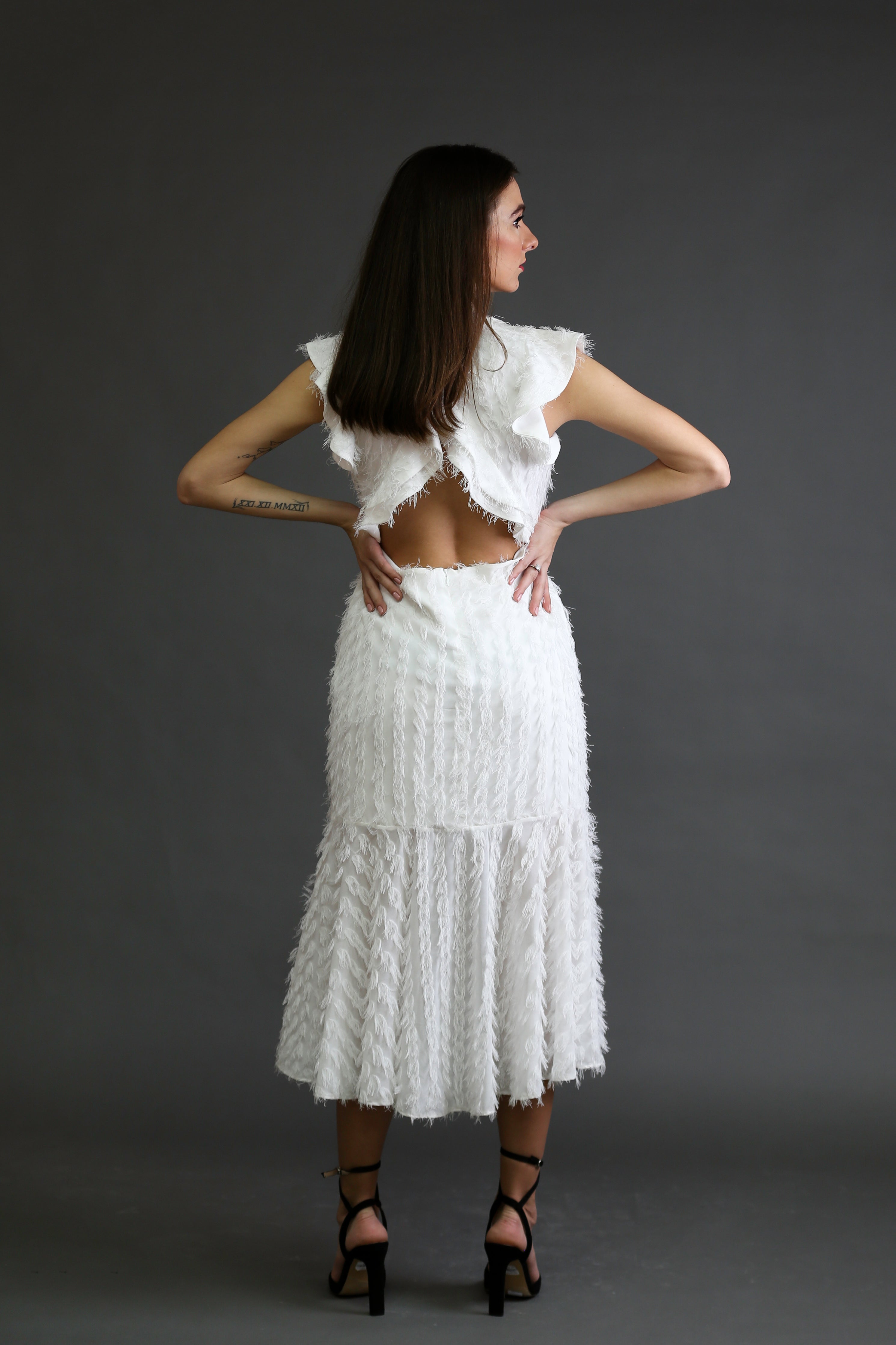 V-neck ruffle dress