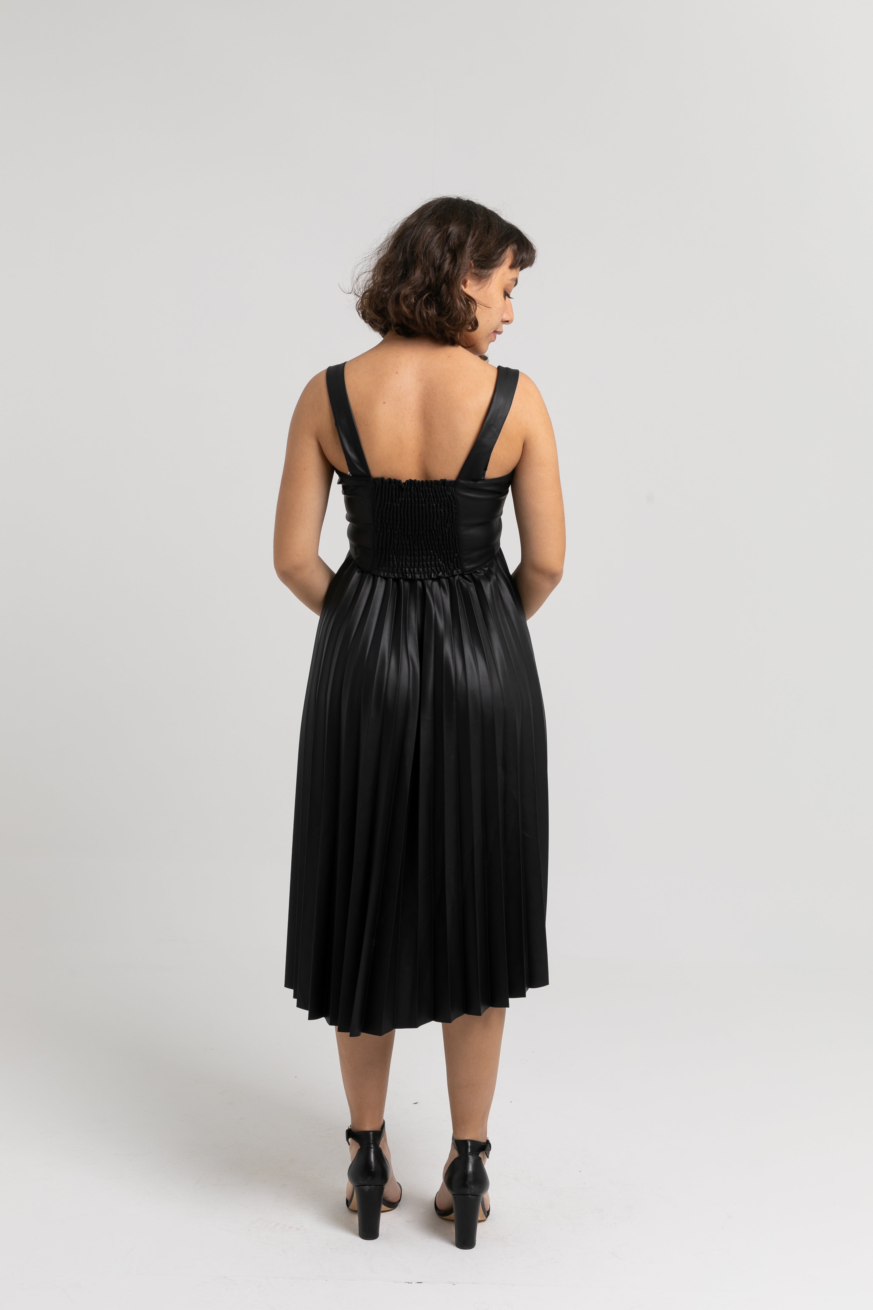 pleated leather skirt