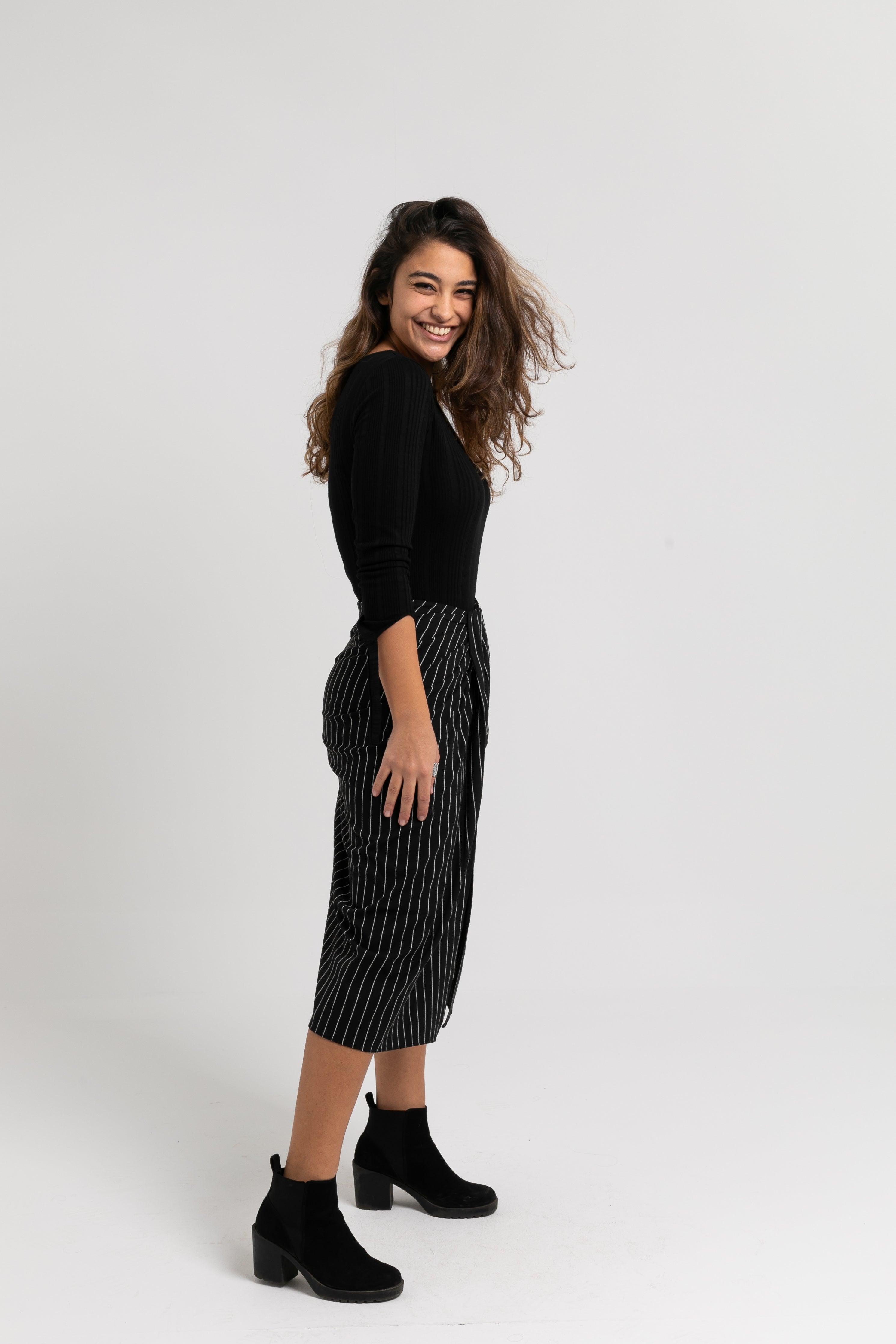 striped skirt with slit