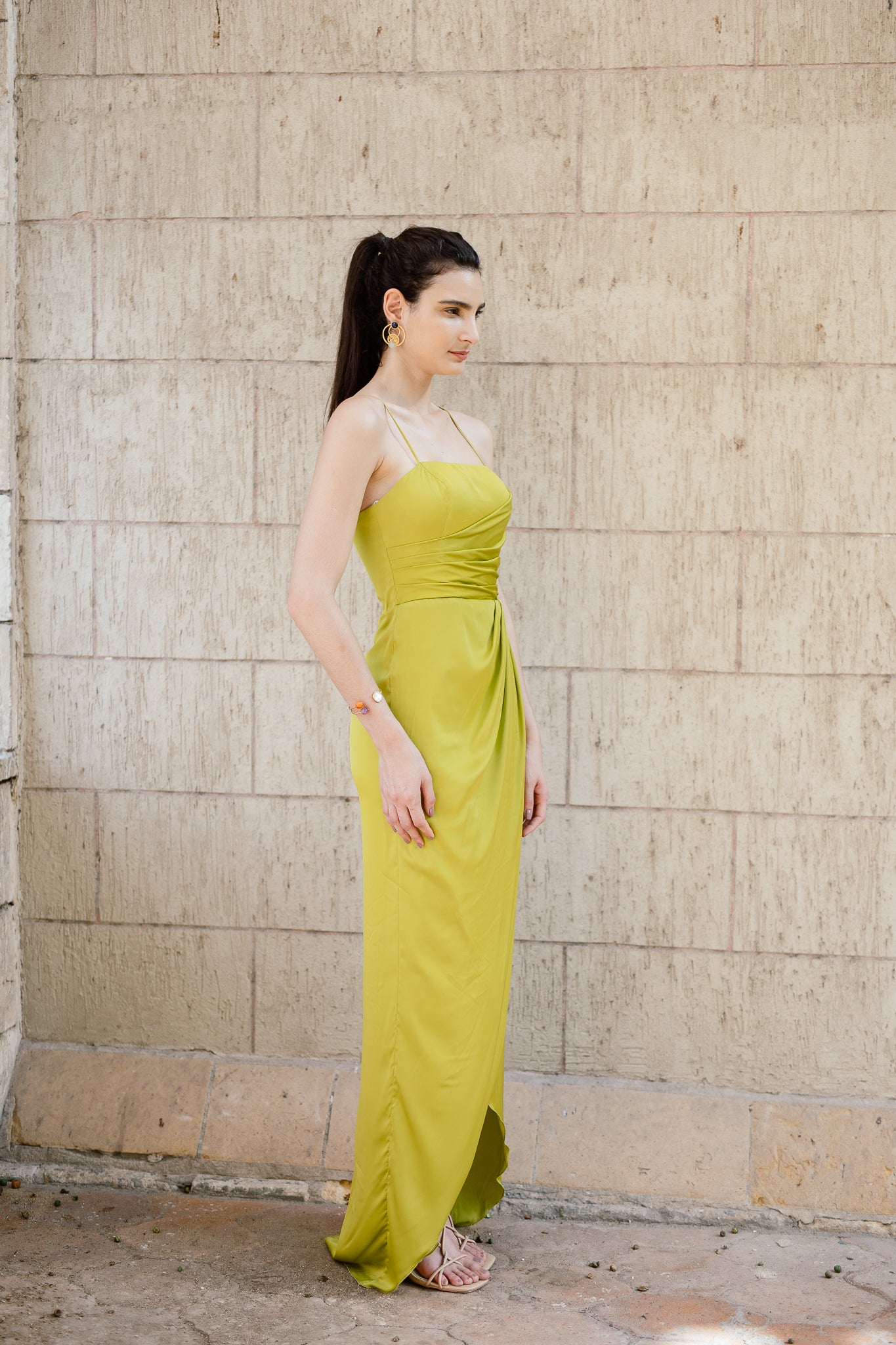 Long dress with slit in Lime Green